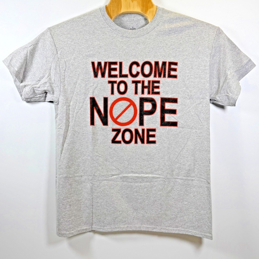 Gray Welcome To The Nope Zone Graphic T-Shirt Short Sleeves Large Mens NWOT